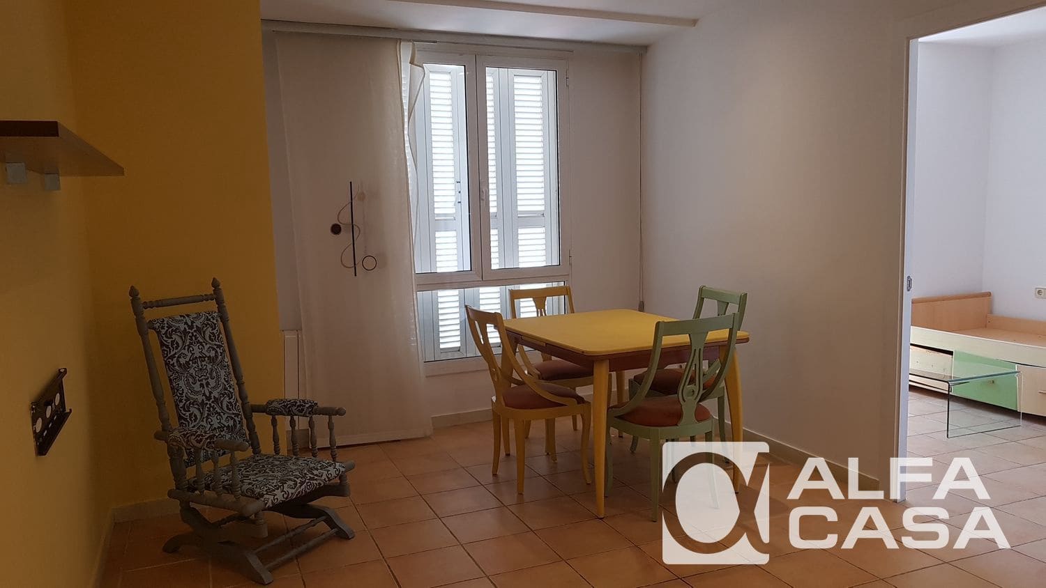 2 bedroom Flat for sale in Lloret de Mar - € 147,000 (Ref: 9385868)