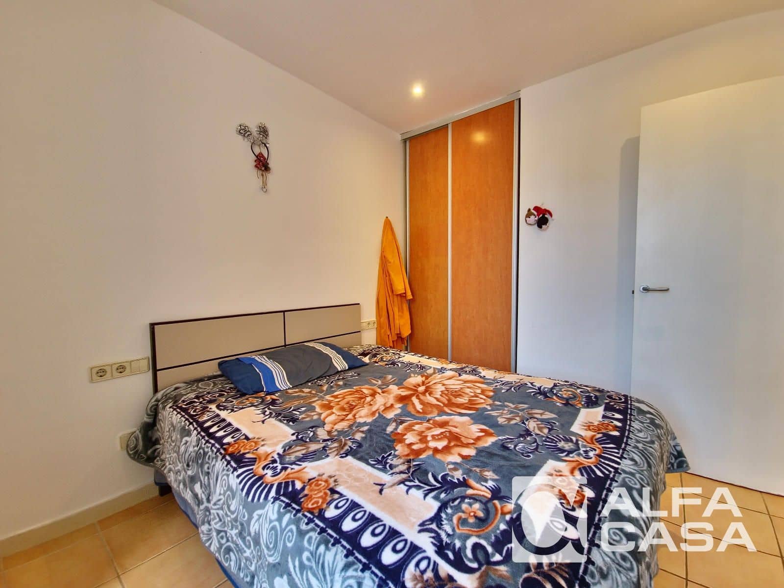 2 bedroom Flat for sale in Lloret de Mar - € 147,000 (Ref: 9385868)