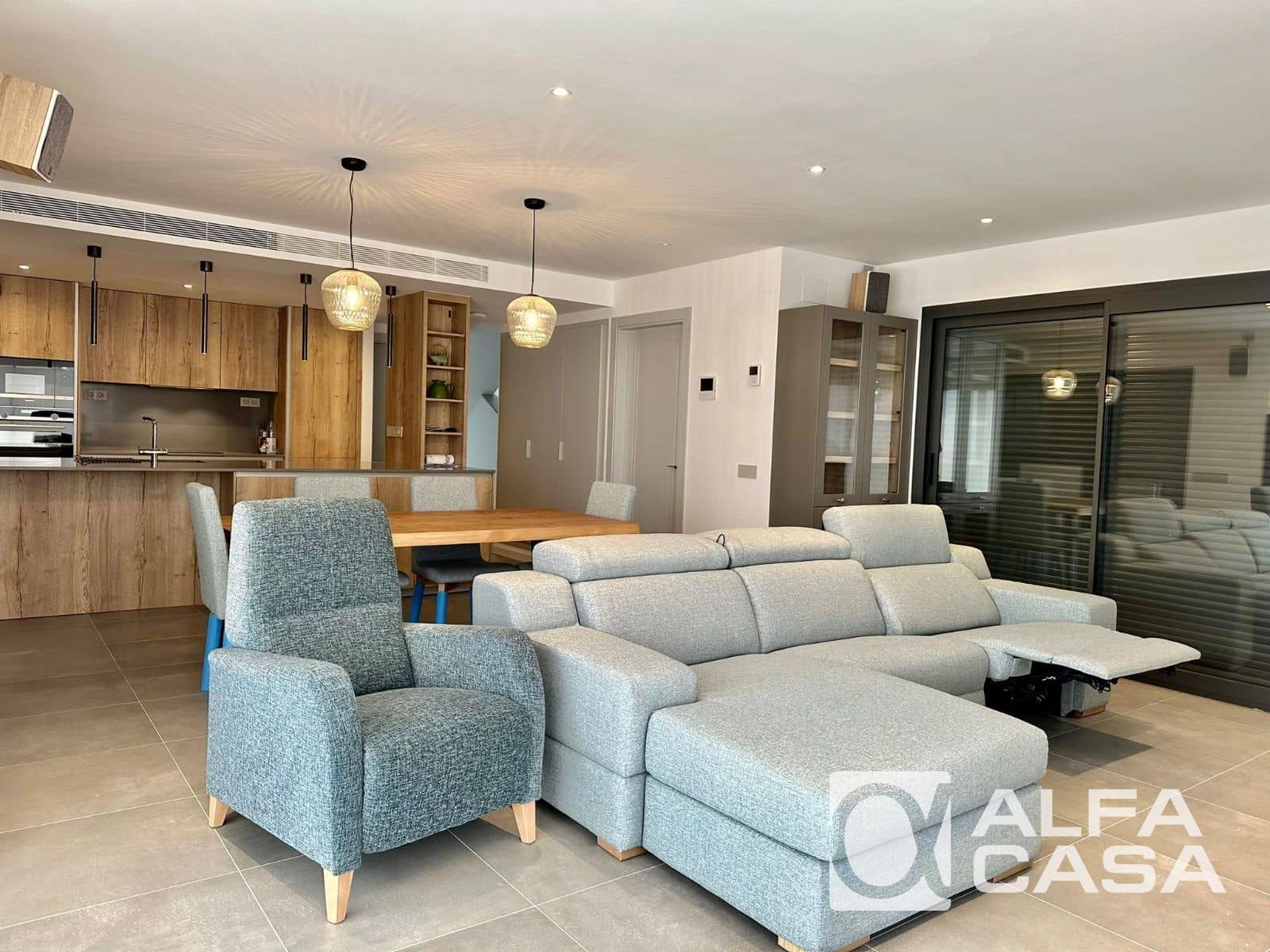 4 bedroom Villa for sale in Lloret de Mar with pool garage - € 869,500 (Ref: 9385869)