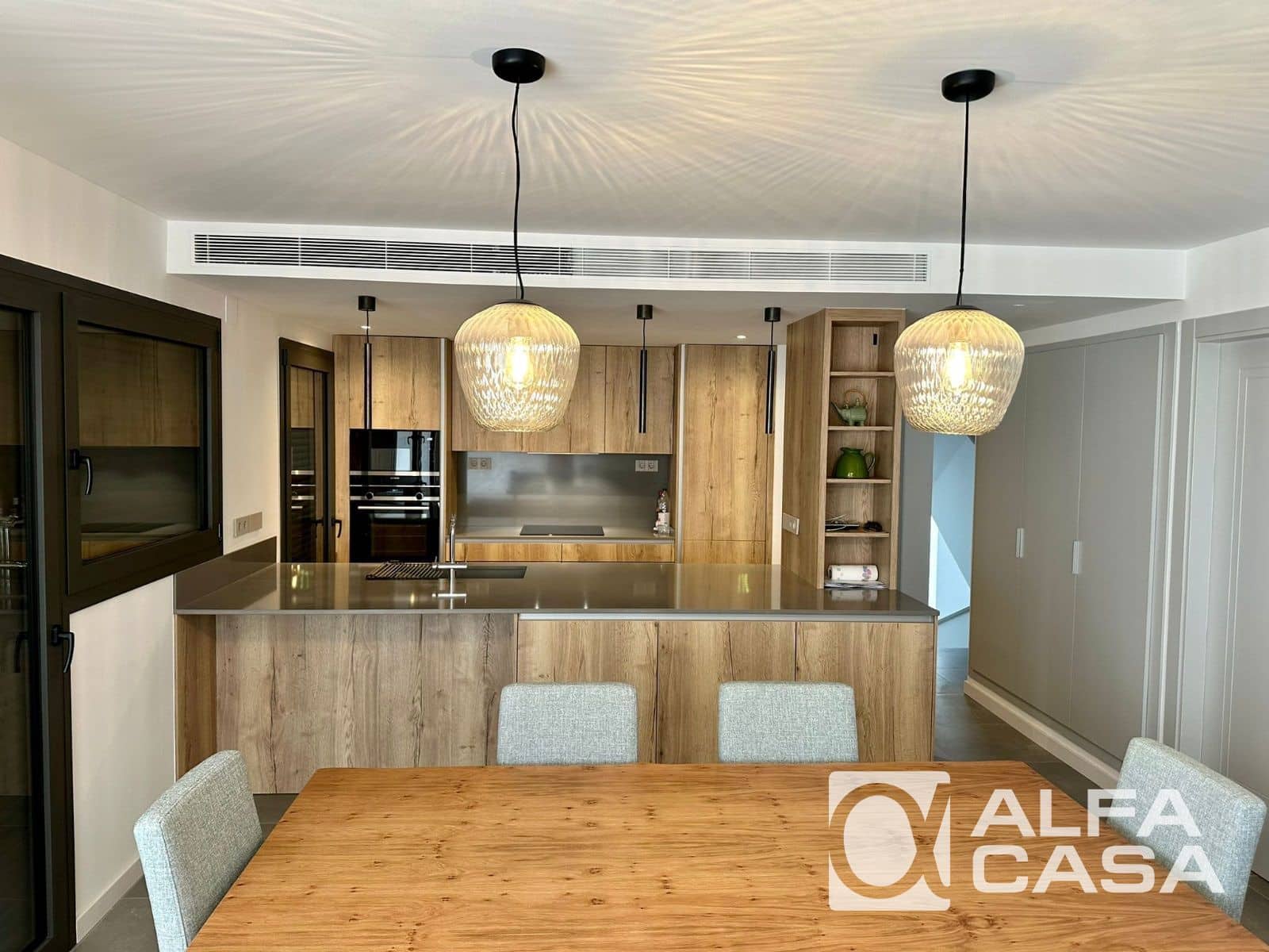 4 bedroom Villa for sale in Lloret de Mar with pool garage - € 869,500 (Ref: 9385869)