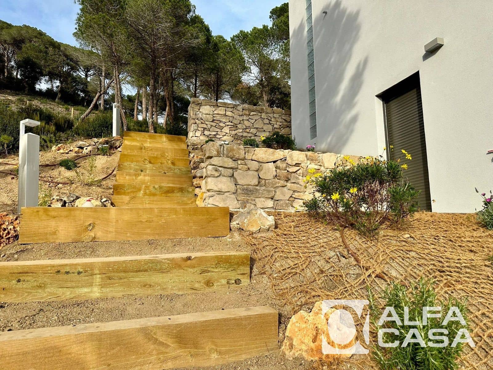 4 bedroom Villa for sale in Lloret de Mar with pool garage - € 869,500 (Ref: 9385869)