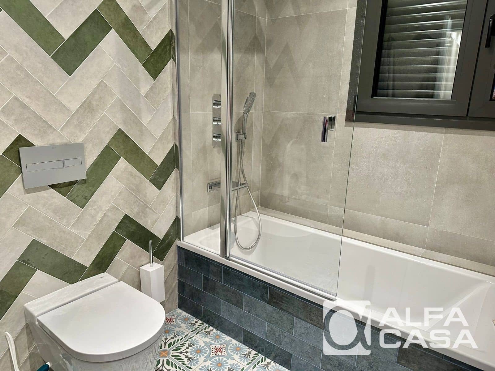 4 bedroom Villa for sale in Lloret de Mar with pool garage - € 869,500 (Ref: 9385869)