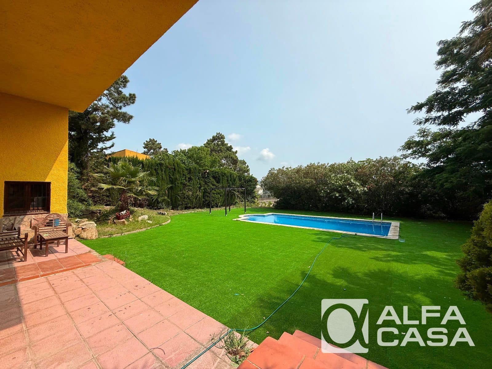 6 soverom Villa til salgs i Lloret de Mar med svømmebasseng garasje - € 599 000 (Ref: 9385870)