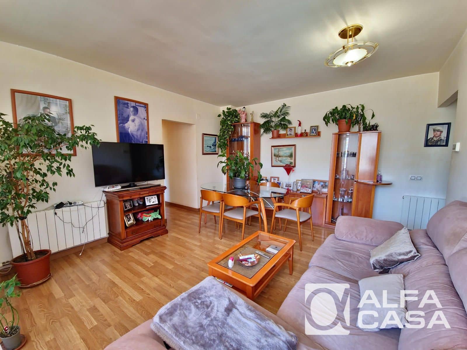 Piso de 3 habitaciones en Lloret de Mar en venta con piscina - 299.000 € (Ref: 9385877)