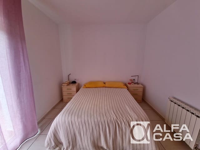 3 sypialnia Willa na sprzedaż w Lloret de Mar z basenem garażem - 360 000 € (Ref: 9385881)