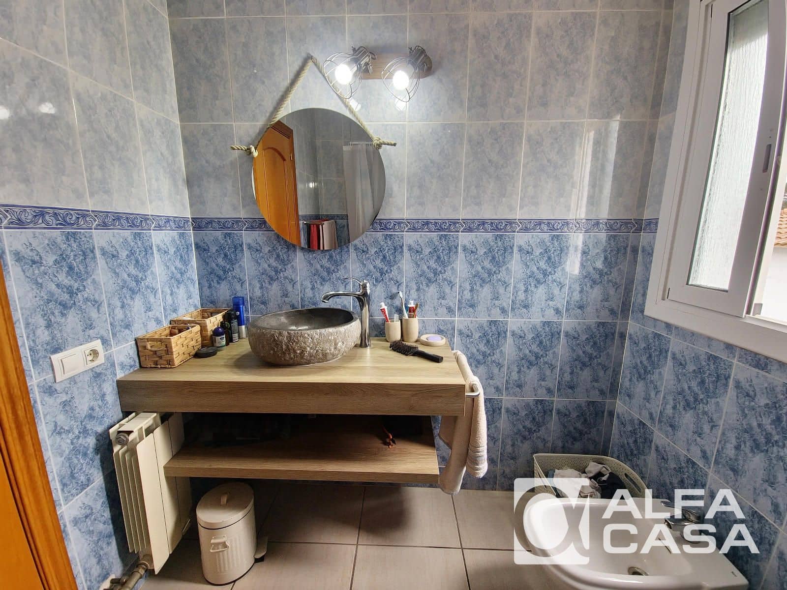 3 bedroom Villa for sale in Lloret de Mar with pool garage - € 360,000 (Ref: 9385881)