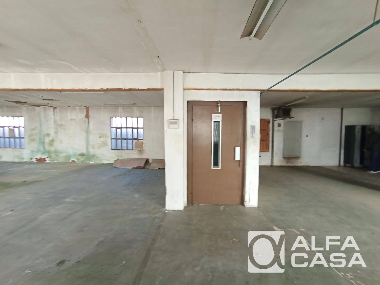 Local Commercial à vendre à Sant Hilari Sacalm - 300 000 € (Ref: 9385888)