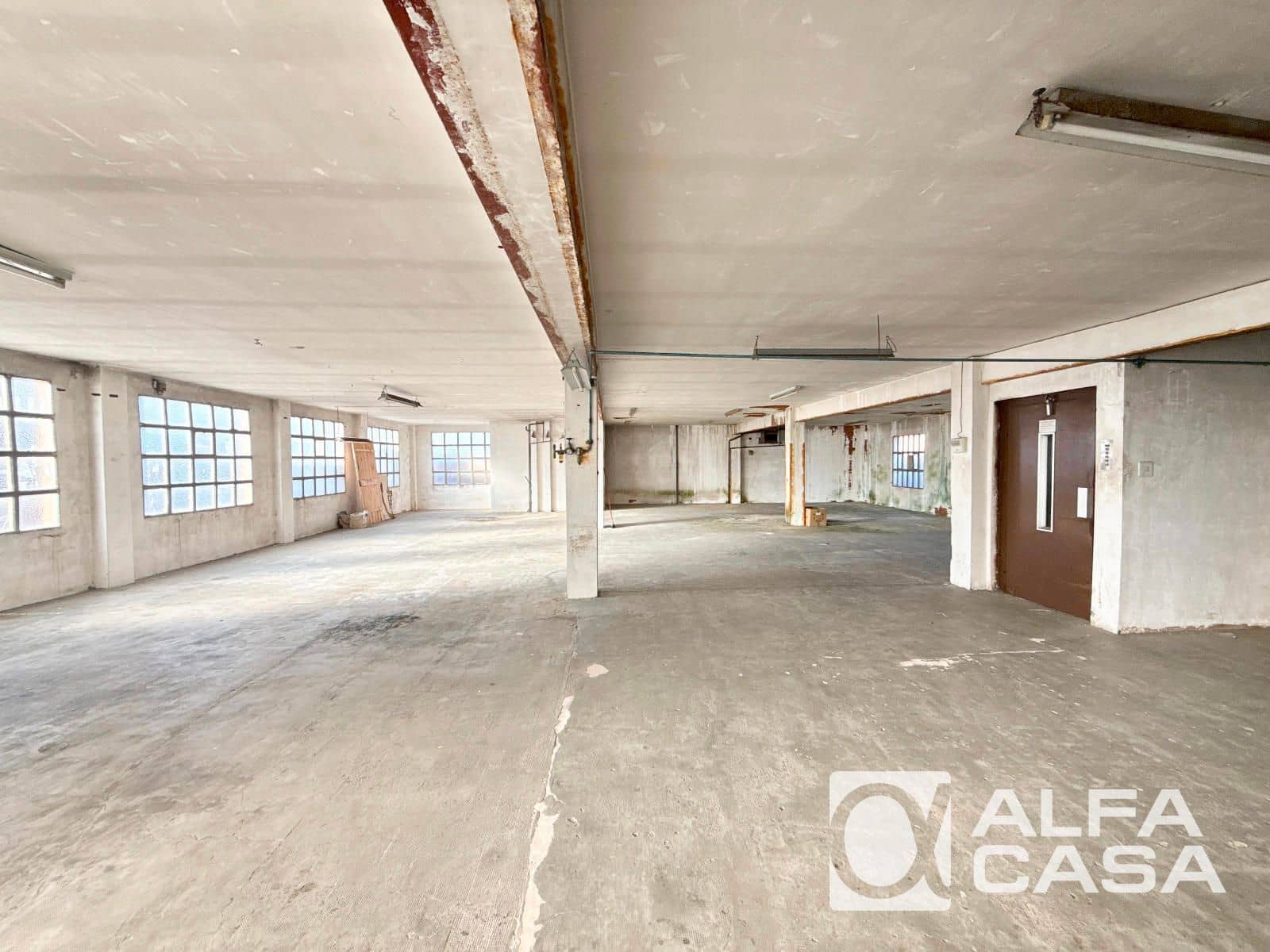 Local Commercial à vendre à Sant Hilari Sacalm - 300 000 € (Ref: 9385888)