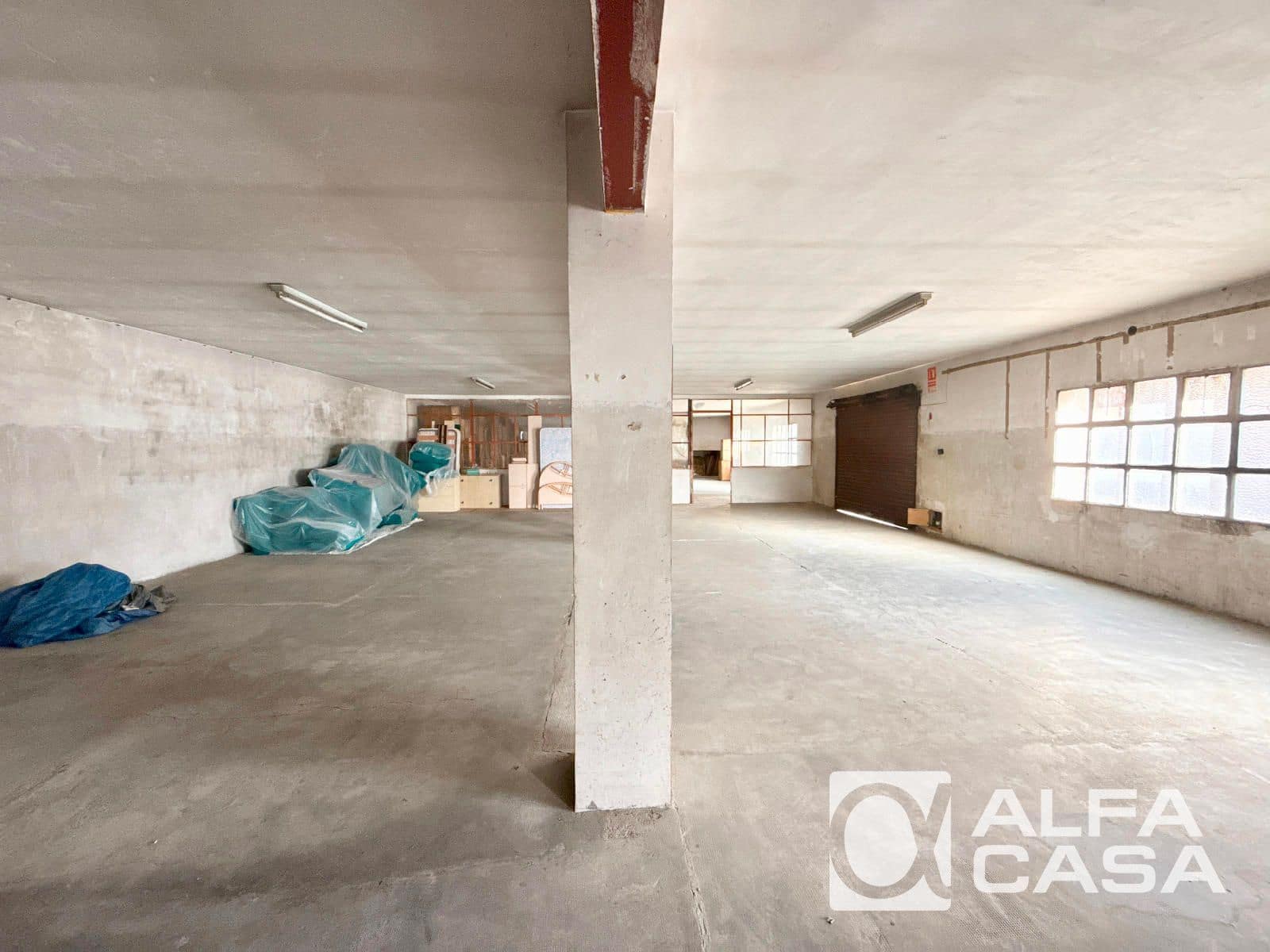 Local Commercial à vendre à Sant Hilari Sacalm - 300 000 € (Ref: 9385888)