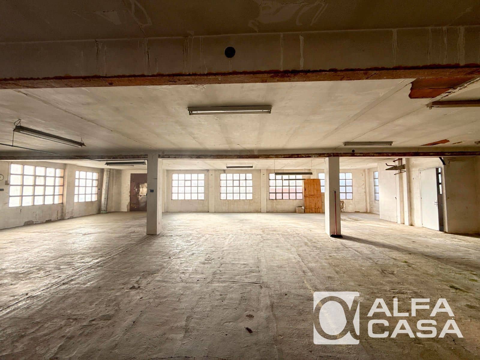 Local Commercial à vendre à Sant Hilari Sacalm - 300 000 € (Ref: 9385888)