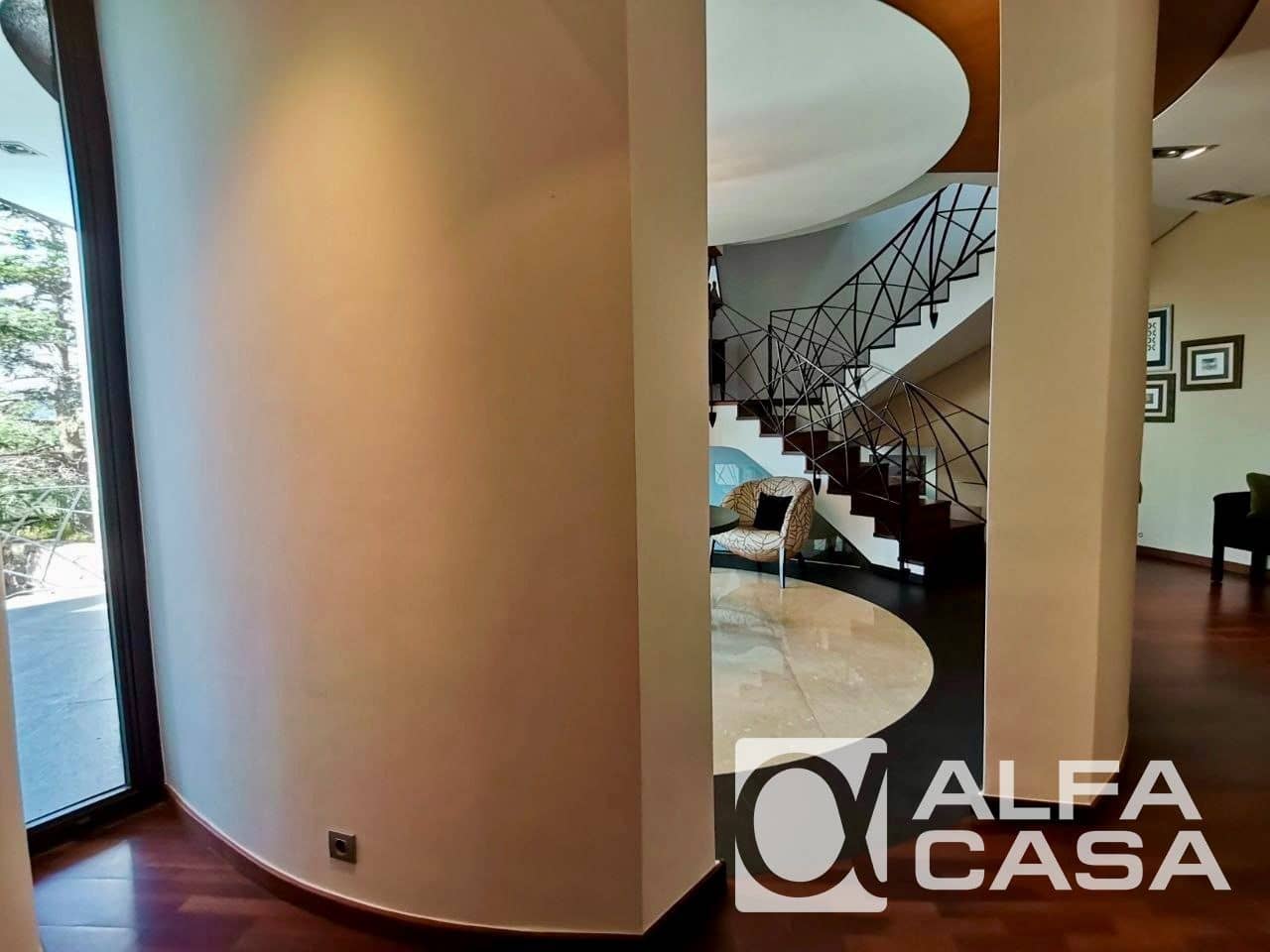 6 bedroom Villa for sale in Lloret de Mar with pool garage - € 1,990,000 (Ref: 9385890)