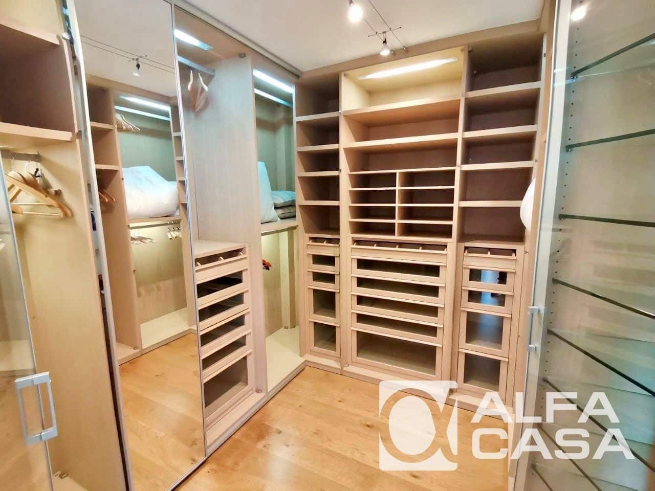 6 bedroom Villa for sale in Lloret de Mar with pool garage - € 1,990,000 (Ref: 9385890)