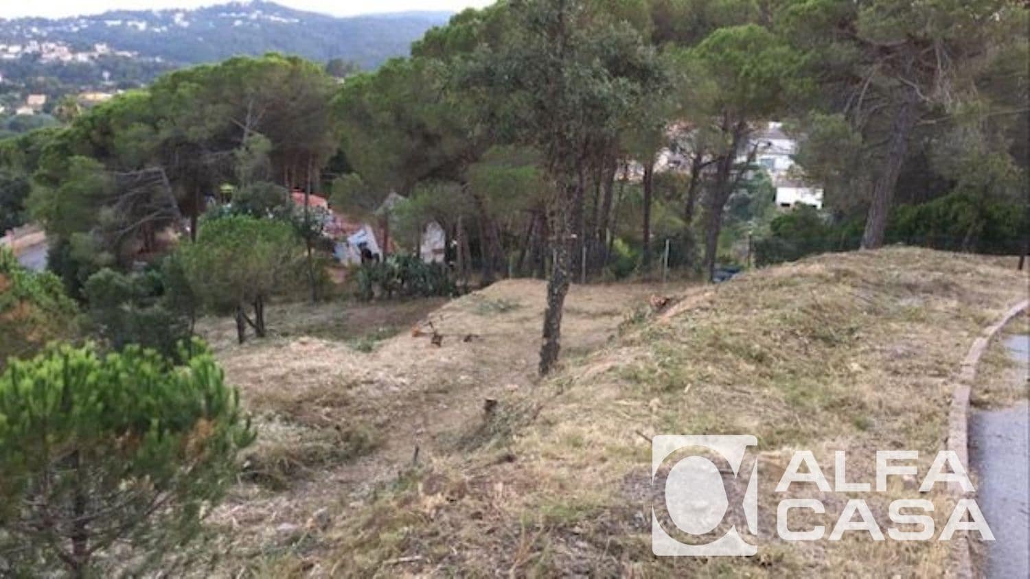 Byggetomt til salgs i Vidreres - € 56 000 (Ref: 9385897)