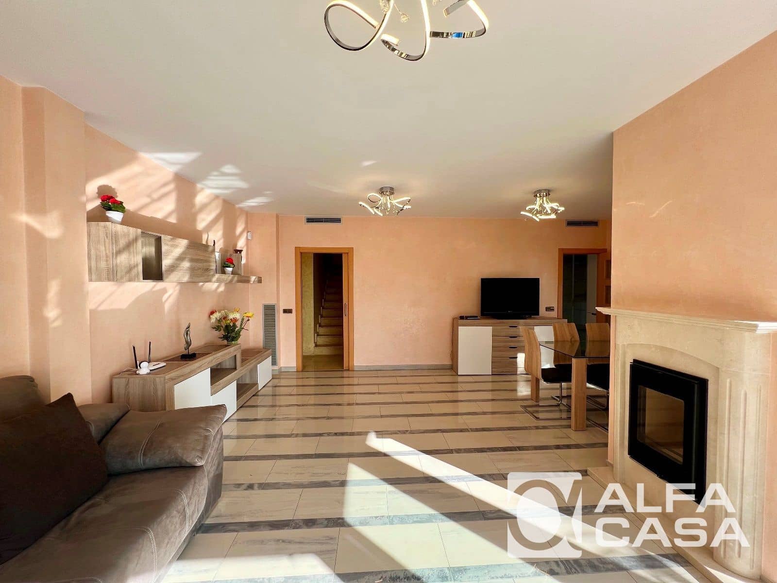 3 bedroom Villa for sale in Lloret de Mar with pool garage - € 1,500,000 (Ref: 9385898)