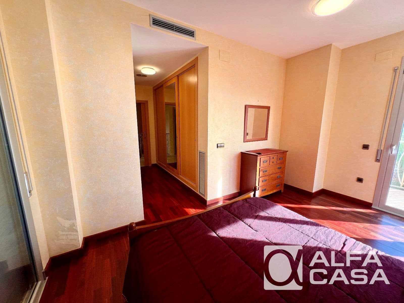 3 bedroom Villa for sale in Lloret de Mar with pool garage - € 1,500,000 (Ref: 9385898)