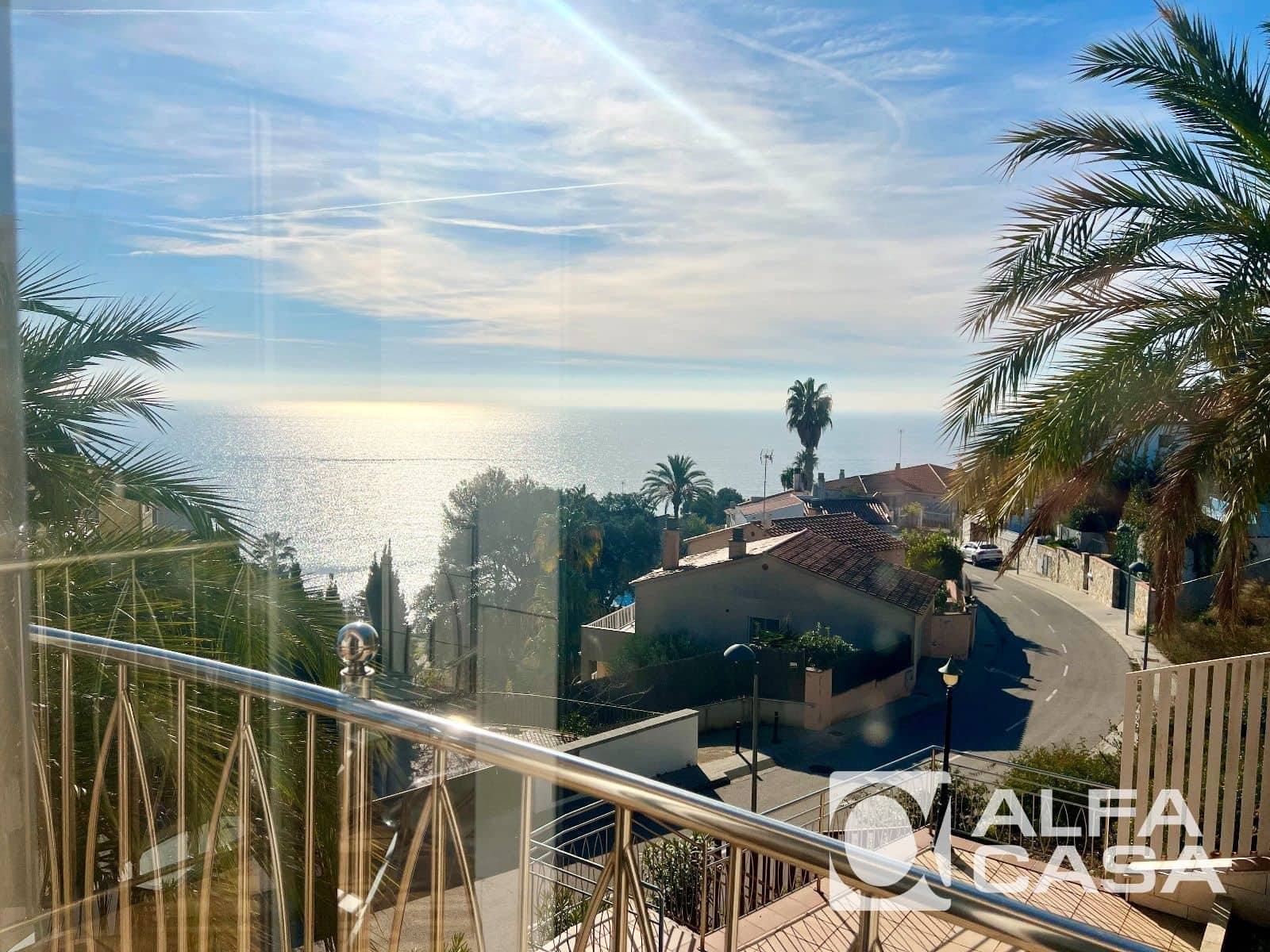 3 bedroom Villa for sale in Lloret de Mar with pool garage - € 1,500,000 (Ref: 9385898)