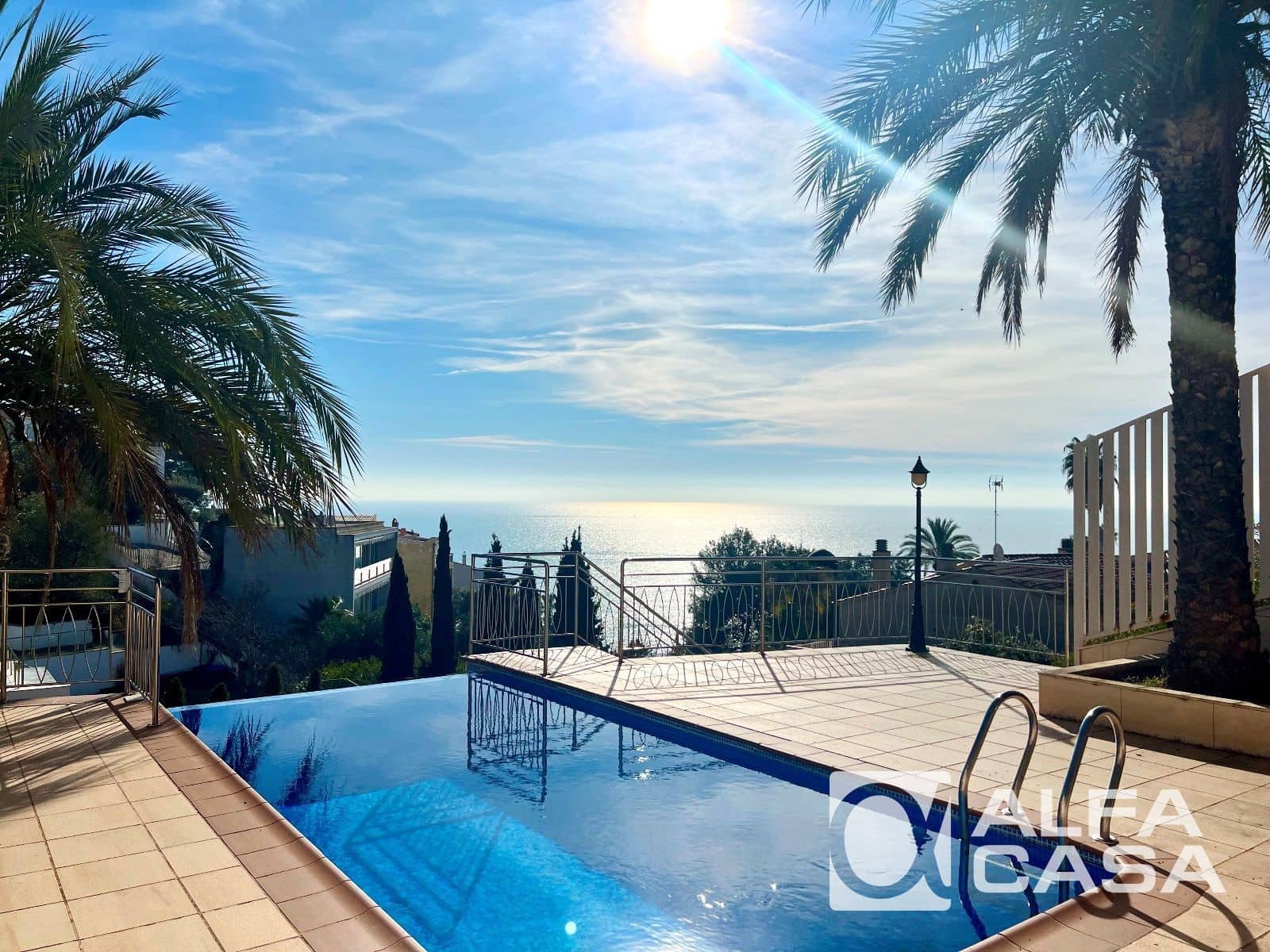 3 bedroom Villa for sale in Lloret de Mar with pool garage - € 1,500,000 (Ref: 9385898)