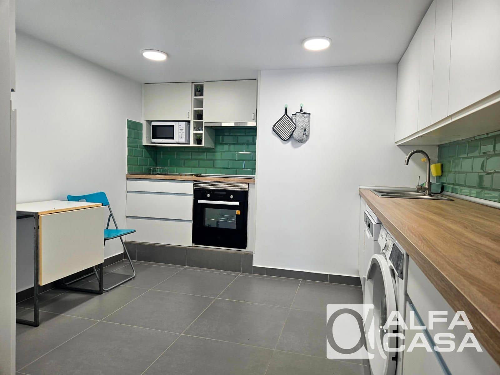 10 soverom Villa til salgs i Pineda de Mar med svømmebasseng garasje - € 790 000 (Ref: 9385899)