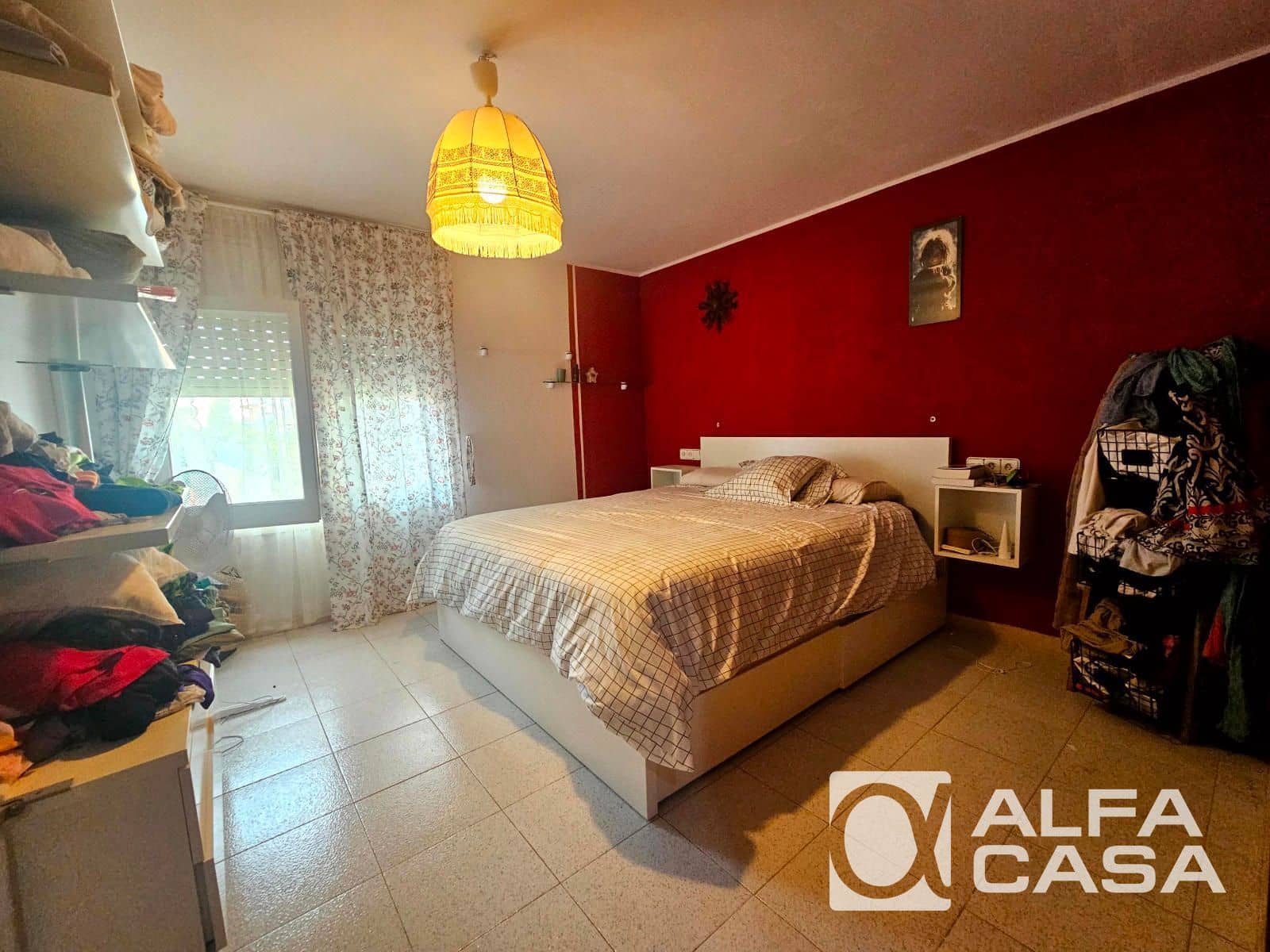 10 soverom Villa til salgs i Pineda de Mar med svømmebasseng garasje - € 790 000 (Ref: 9385899)