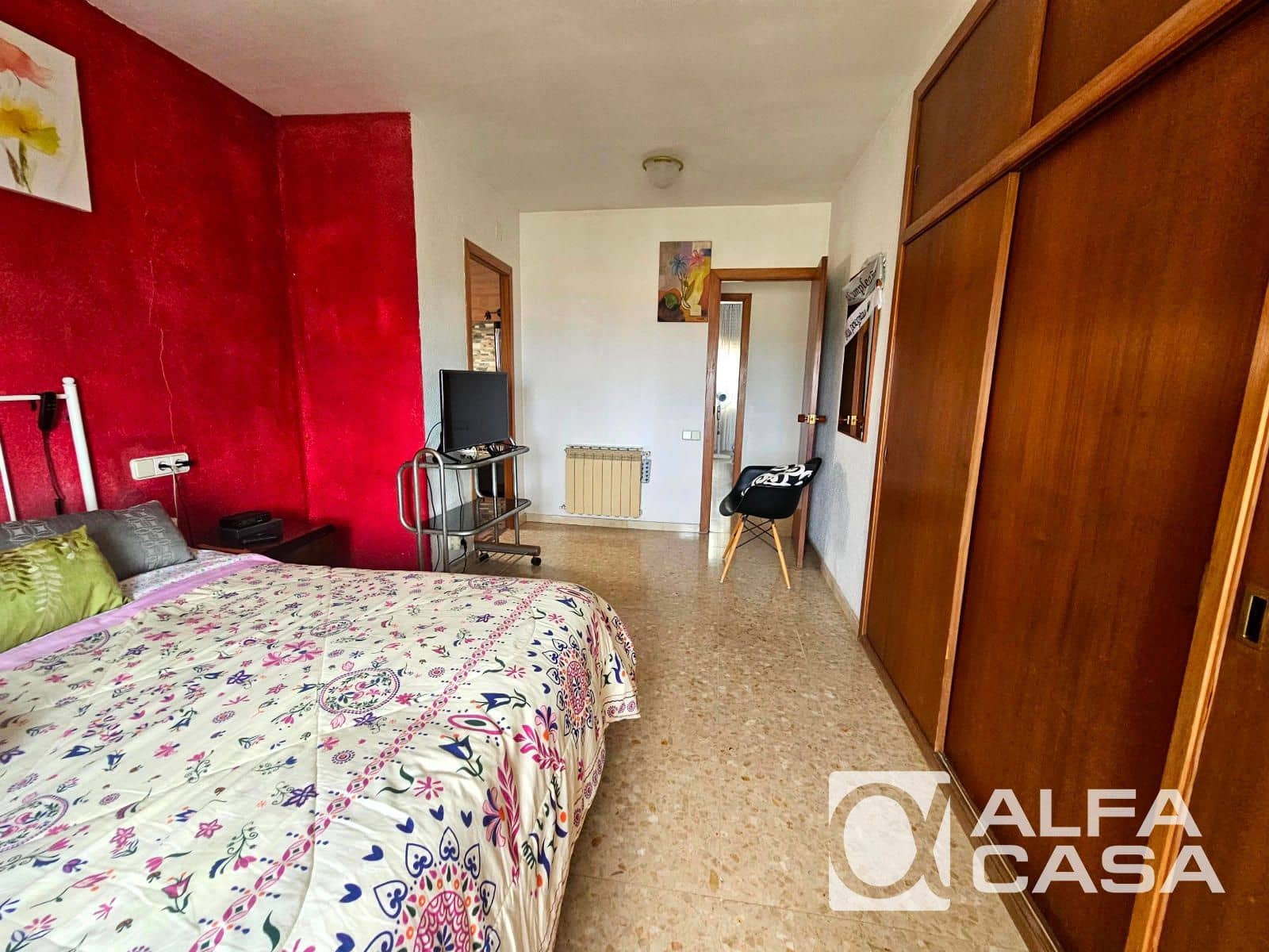 10 soverom Villa til salgs i Pineda de Mar med svømmebasseng garasje - € 790 000 (Ref: 9385899)