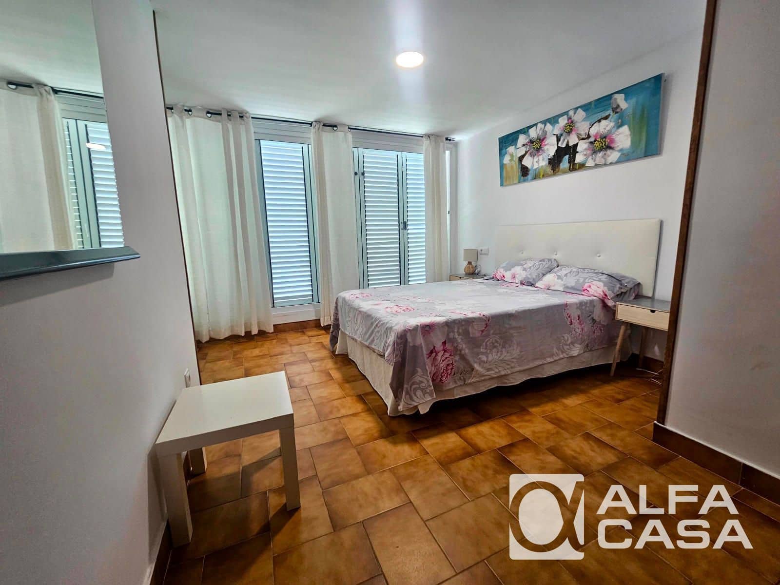 10 soverom Villa til salgs i Pineda de Mar med svømmebasseng garasje - € 790 000 (Ref: 9385899)