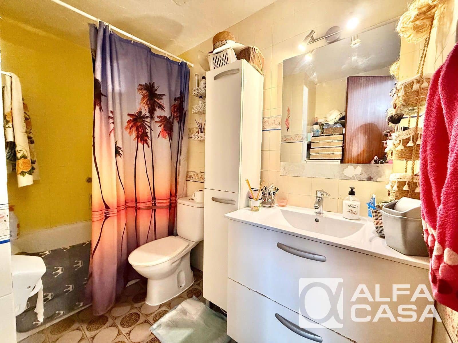 1 sovrum Lägenhet till salu i Lloret de Mar med pool - 136 000 € (Ref: 9385900)