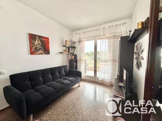 1 soveværelse Lejlighed til salg i Lloret de Mar med swimmingpool - € 136.000 (Ref: 9385900)