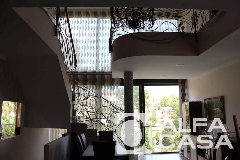 4 soveværelse Villa til salg i Lloret de Mar med swimmingpool garage - € 1.200.000 (Ref: 9385901)