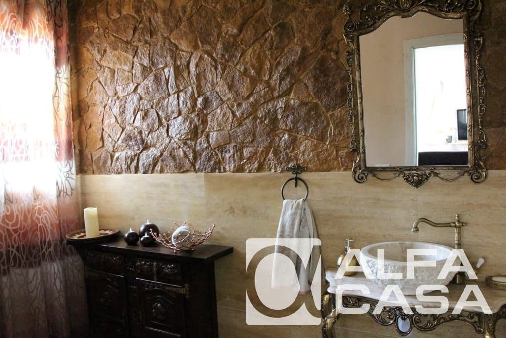 4 soveværelse Villa til salg i Lloret de Mar med swimmingpool garage - € 1.200.000 (Ref: 9385901)