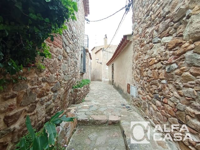 2 bedroom Villa for sale in Tossa de Mar - € 356,900 (Ref: 9385902)