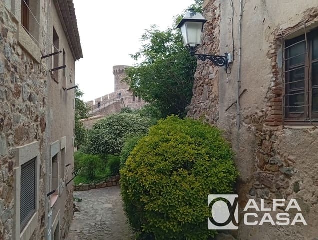 2 bedroom Villa for sale in Tossa de Mar - € 356,900 (Ref: 9385902)