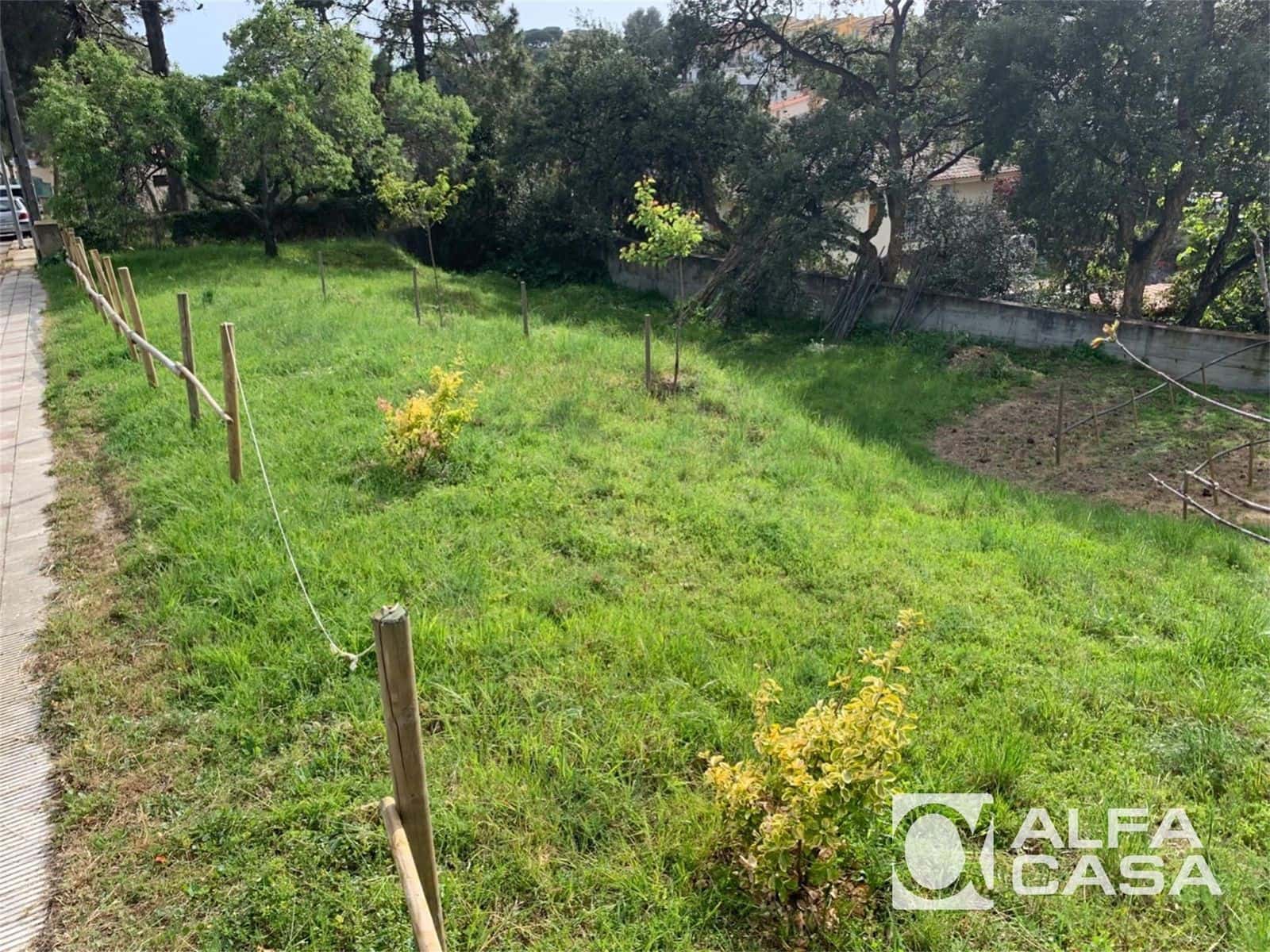 Tomt till salu i Lloret de Mar - 190 000 € (Ref: 9385905)