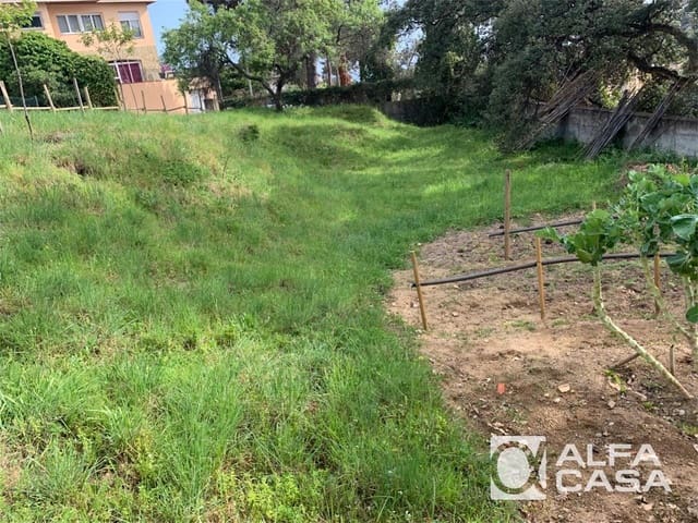 Tomt till salu i Lloret de Mar - 190 000 € (Ref: 9385905)