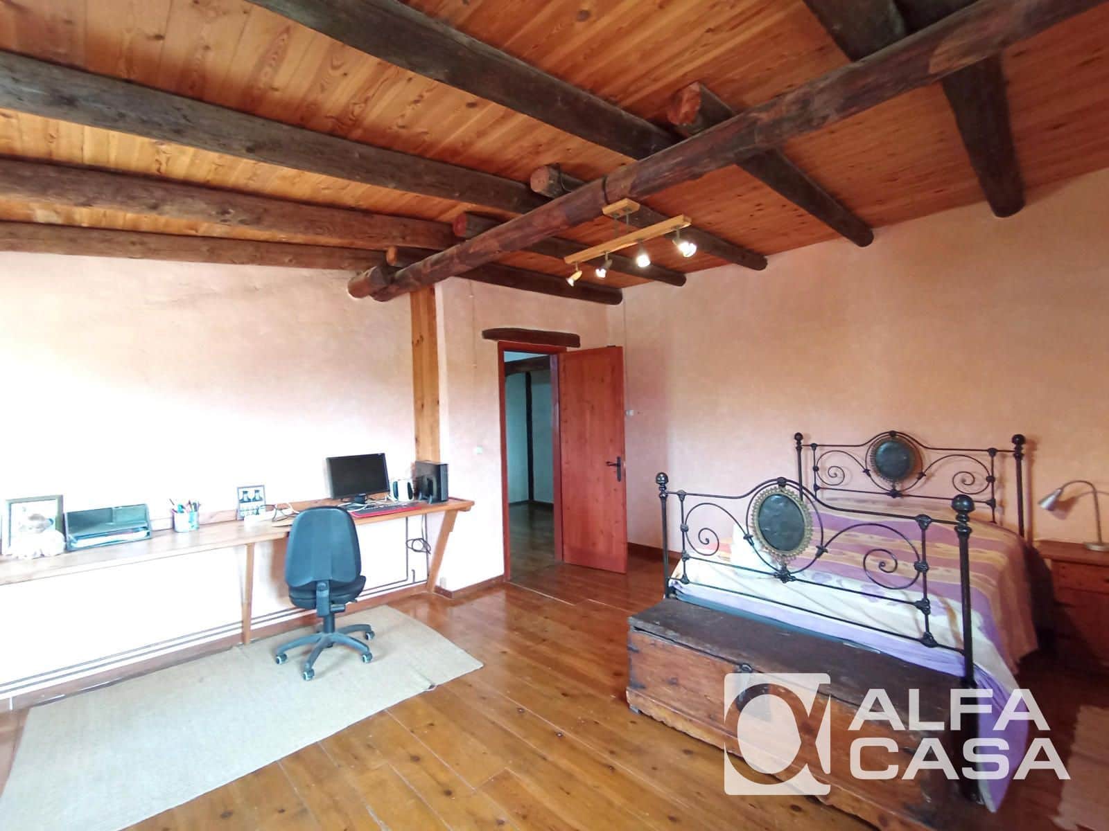 4 soverom Villa til salgs i Tordera med svømmebasseng garasje - € 850 000 (Ref: 9385907)