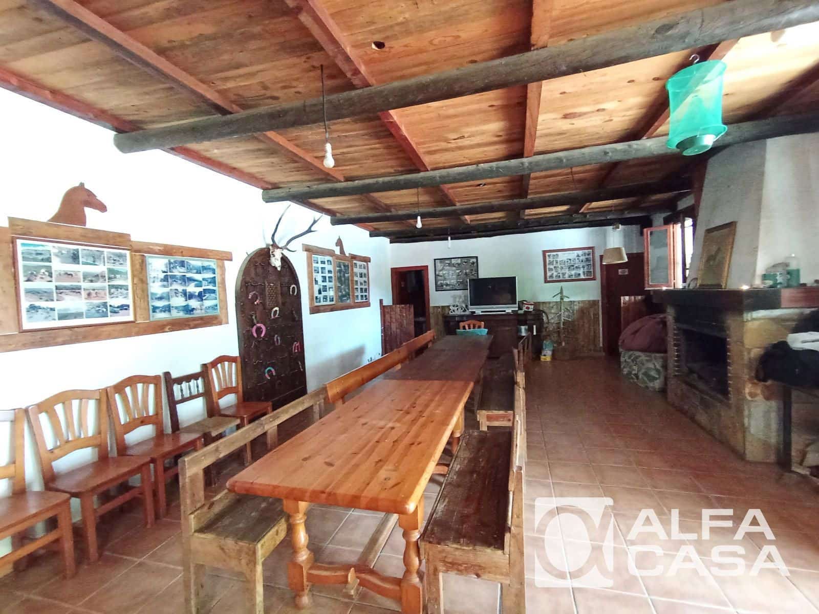 4 soverom Villa til salgs i Tordera med svømmebasseng garasje - € 850 000 (Ref: 9385907)