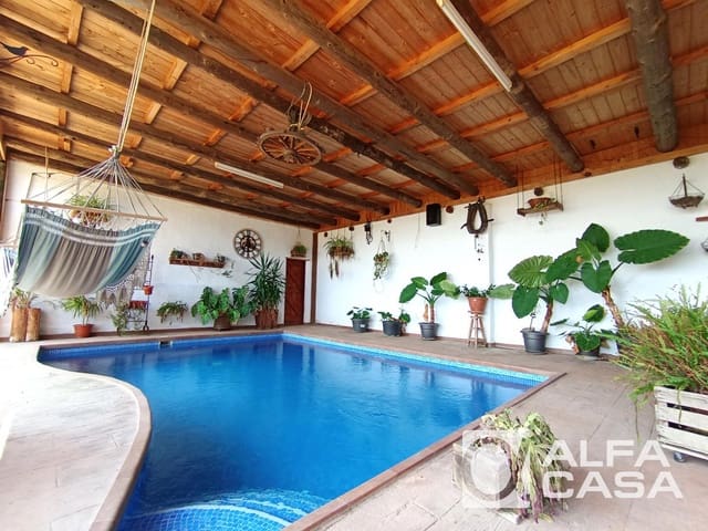 4 bedroom Villa for sale in Tordera with pool garage - € 850,000 (Ref: 9385907)