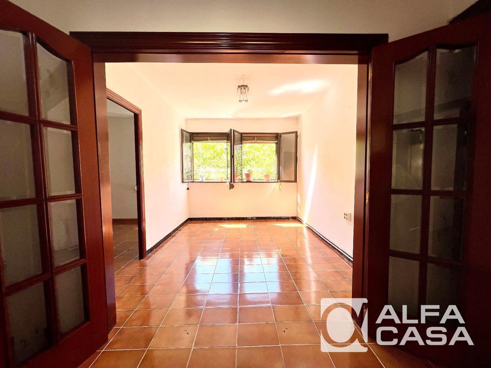 3 makuuhuone Asunto myytävänä paikassa Barcelona kaupunki - 369 000 € (Ref: 9385909)