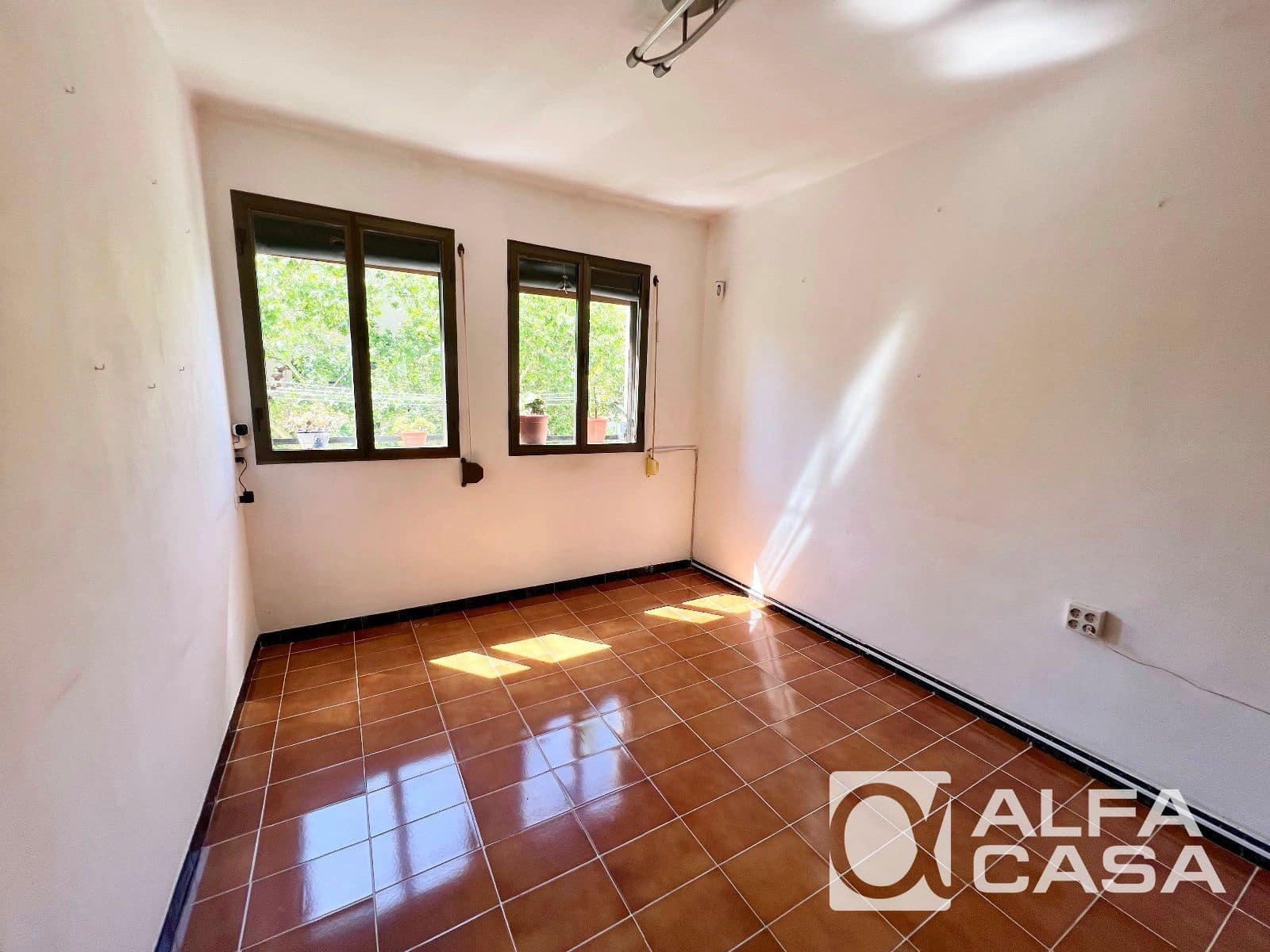 3 makuuhuone Asunto myytävänä paikassa Barcelona kaupunki - 369 000 € (Ref: 9385909)