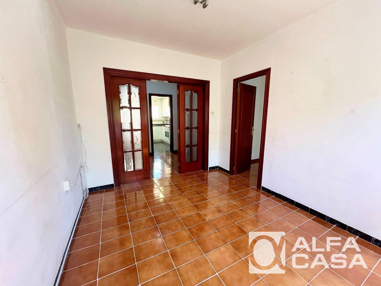 3 makuuhuone Asunto myytävänä paikassa Barcelona kaupunki - 369 000 € (Ref: 9385909)