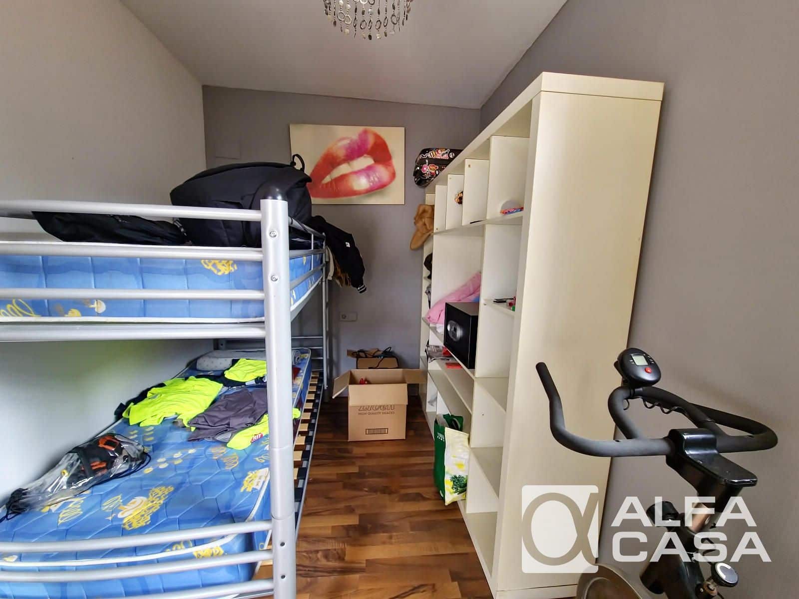 6 bedroom Villa for sale in Lloret de Mar with garage - € 525,000 (Ref: 9385910)