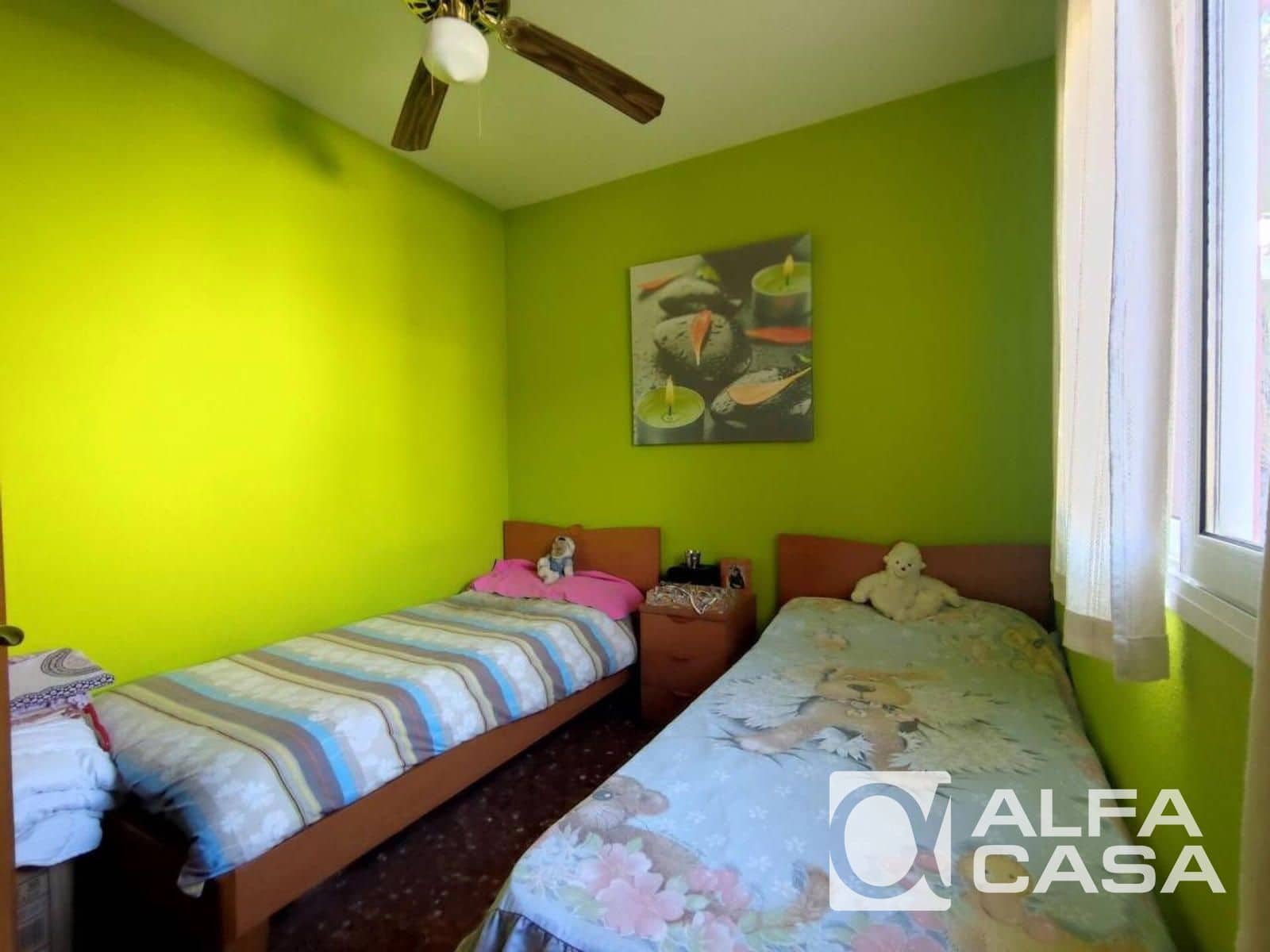 6 bedroom Villa for sale in Lloret de Mar with garage - € 525,000 (Ref: 9385910)