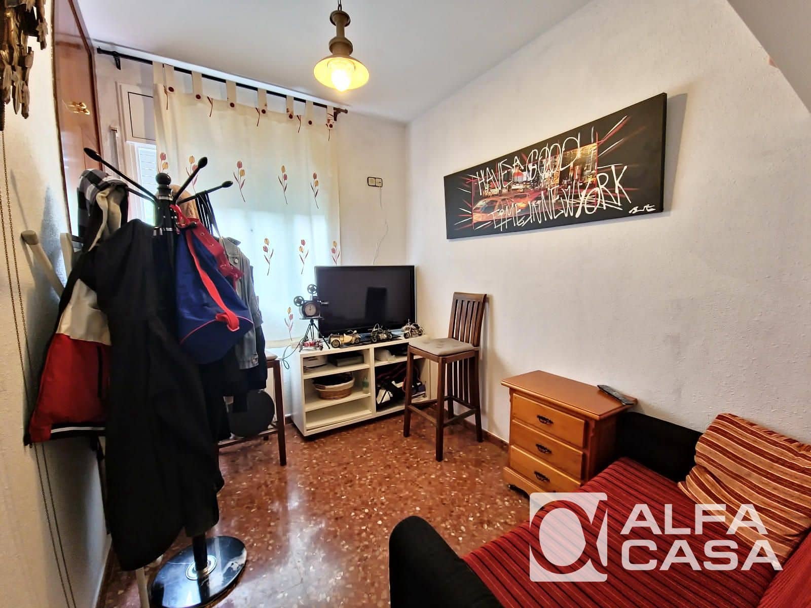 6 bedroom Villa for sale in Lloret de Mar with garage - € 525,000 (Ref: 9385910)