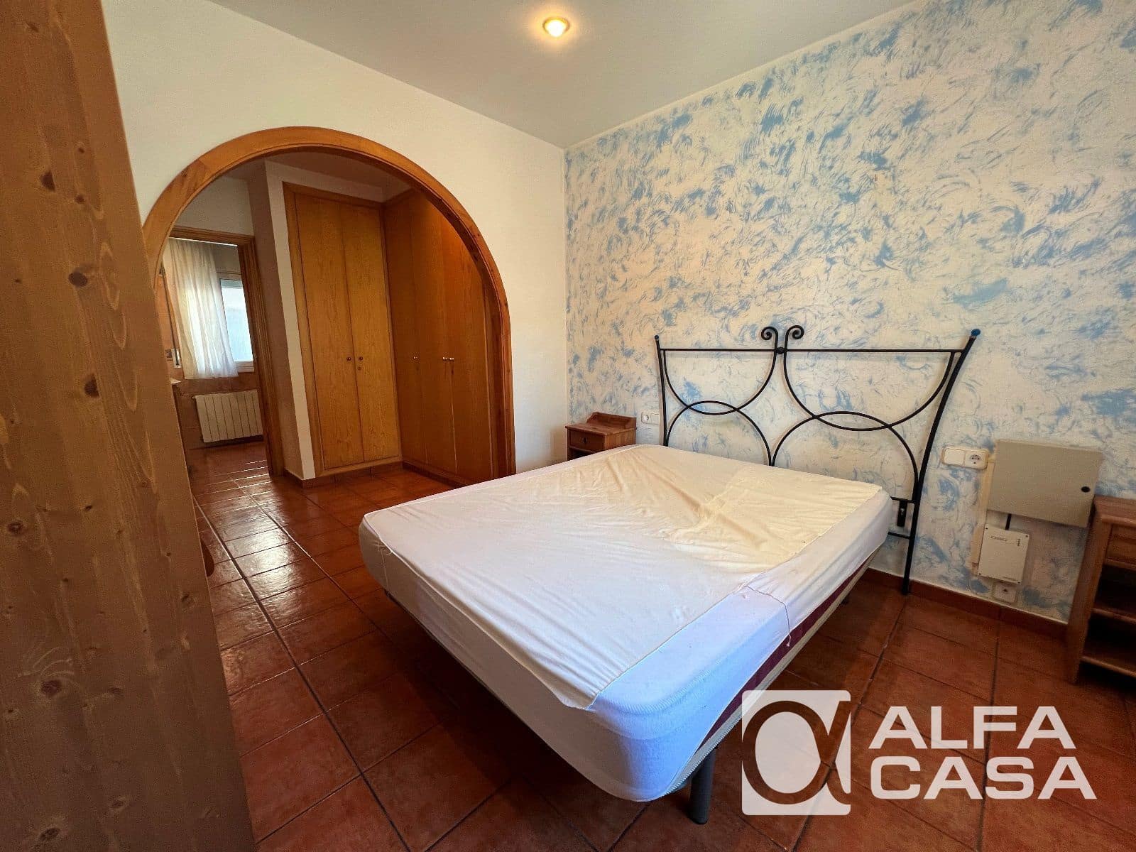 4 sypialnia Willa na sprzedaż w Lloret de Mar z basenem garażem - 599 000 € (Ref: 9385916)