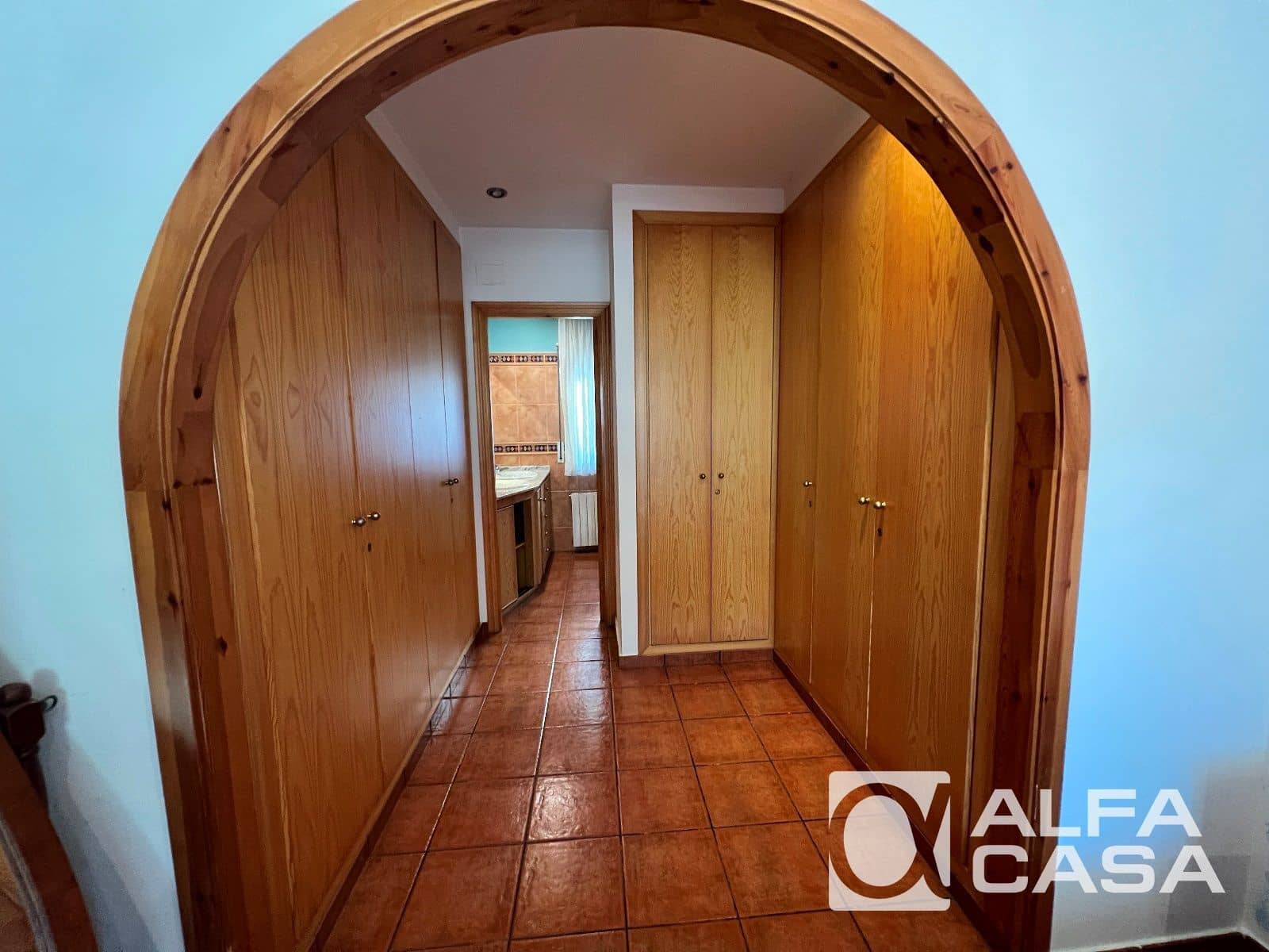 4 sypialnia Willa na sprzedaż w Lloret de Mar z basenem garażem - 599 000 € (Ref: 9385916)