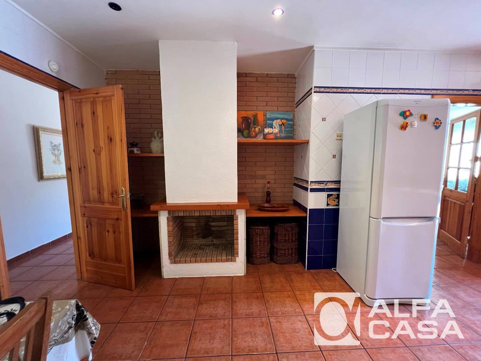 4 sypialnia Willa na sprzedaż w Lloret de Mar z basenem garażem - 599 000 € (Ref: 9385916)