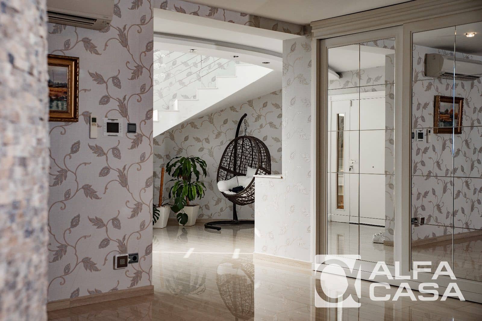 4 bedroom Villa for sale in Lloret de Mar with pool garage - € 1,580,000 (Ref: 9385917)