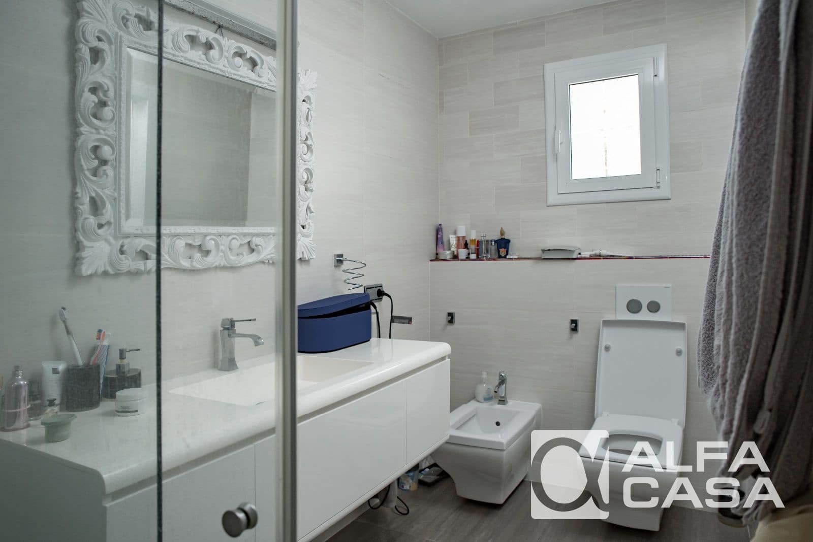 4 bedroom Villa for sale in Lloret de Mar with pool garage - € 1,580,000 (Ref: 9385917)