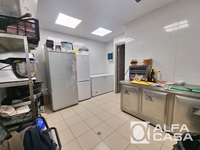 Kommersiell til salgs i Lloret de Mar - € 371 000 (Ref: 9385920)