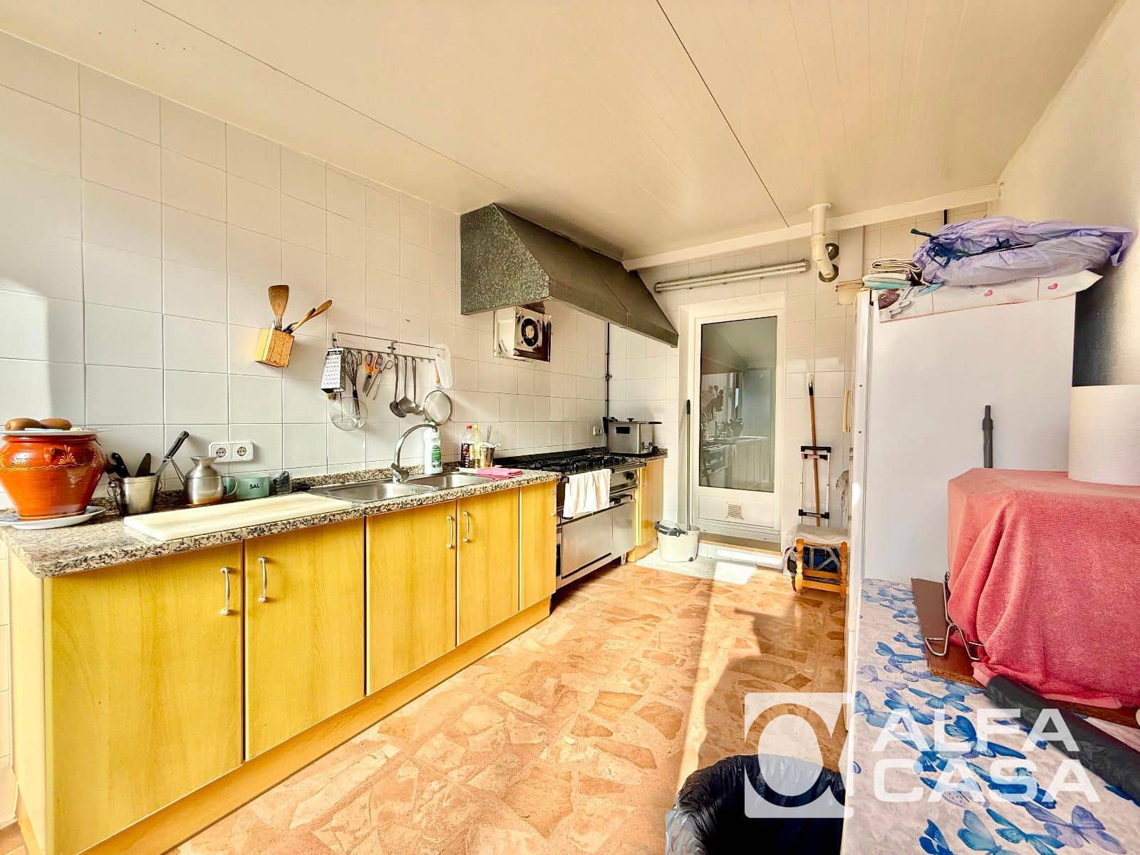 5 makuuhuone Huvila myytävänä paikassa Lloret de Mar mukana uima-altaan 
autotalli - 949 000 € (Ref: 9400089)