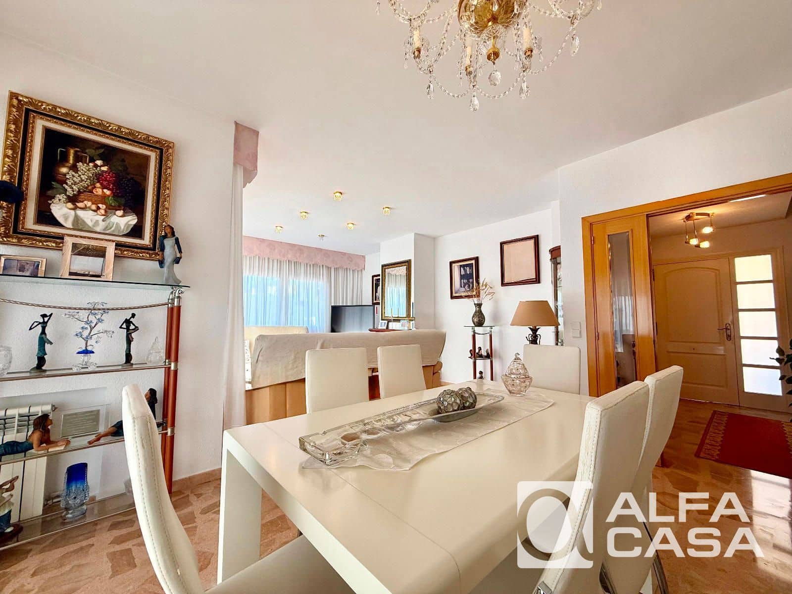 5 makuuhuone Huvila myytävänä paikassa Lloret de Mar mukana uima-altaan 
autotalli - 949 000 € (Ref: 9400089)